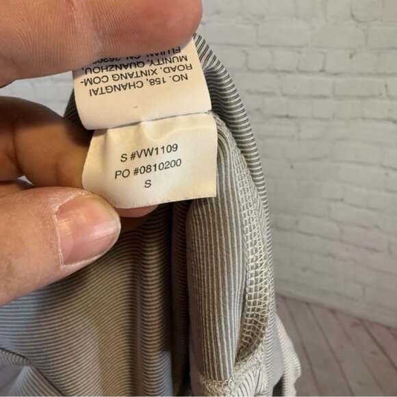 Vuori Avant Top size Small Grey - Picture 6 of 6